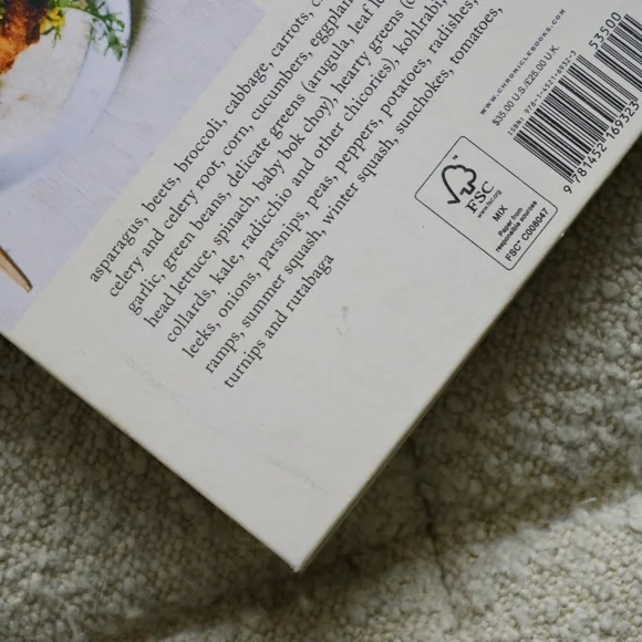 (Cookbook) Ruffage: A Practical Guide to Vegetables - Picture 5 of 6